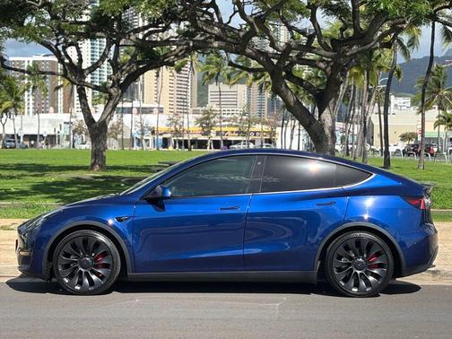 2022 Tesla Model Y Performance Dual Motor All-Wheel Drive