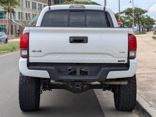 Super White 2021 Toyota Tacoma SR