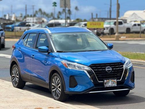 Electric Blue Metallic 2022 Nissan Kicks SV