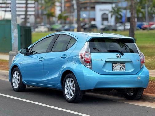 2014 Toyota Prius c Four