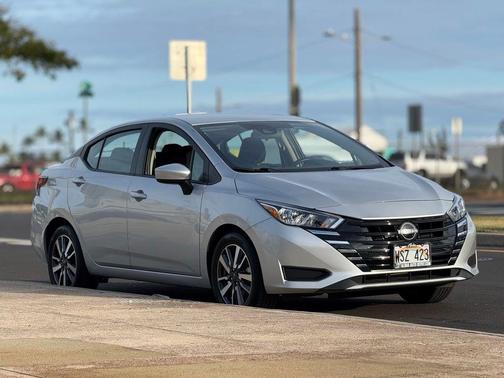 2023 Nissan Versa 1.6 SV