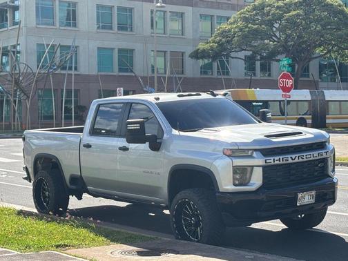 Silver Ice Metallic 2022 Chevrolet Silverado 2500 Custom