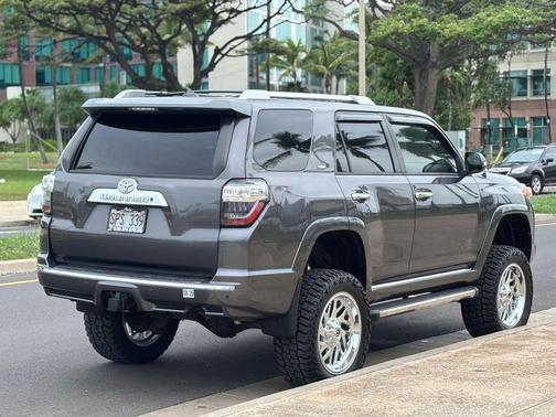 2013 Toyota 4Runner SR5