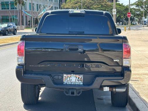 Black 2017 Toyota Tacoma Limited