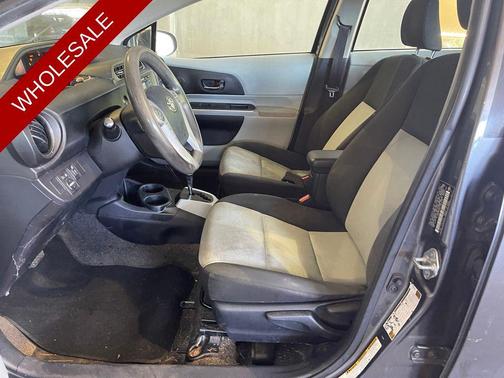 2014 Toyota Prius c Four