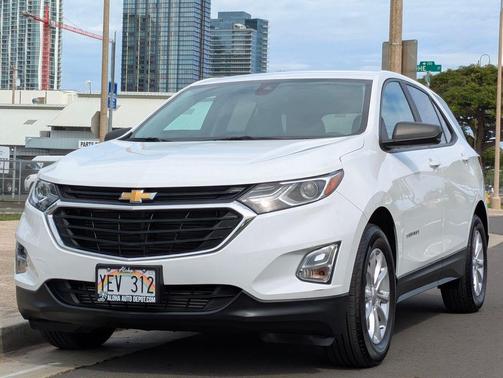 Summit White 2021 Chevrolet Equinox LS
