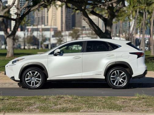2015 Lexus NX 300h Base