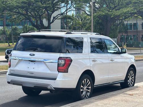 White Platinum Clearcoat Metallic 2018 Ford Expedition Limited