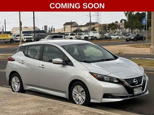 Brilliant Silver 2022 Nissan Leaf S 40 kWh