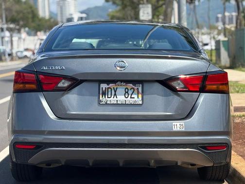 2021 Nissan Altima S FWD