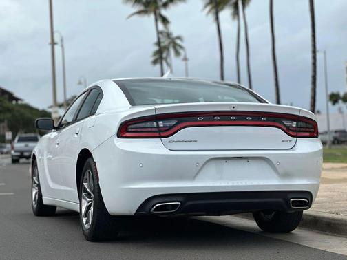 2015 Dodge Charger SXT