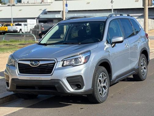 2020 Subaru Forester Premium