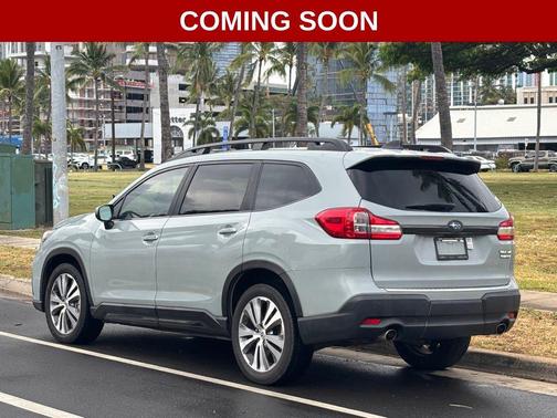 Crystal White Pearl 2020 Subaru Ascent Limited 7-Passenger