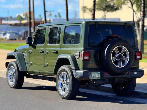2021 Jeep Wrangler Unlimited Sahara