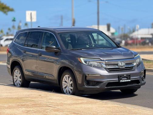 Modern Steel Metallic 2019 Honda Pilot LX