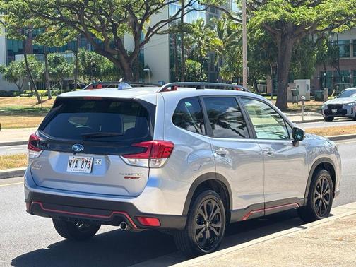 Ice Silver Metallic 2023 Subaru Forester Sport