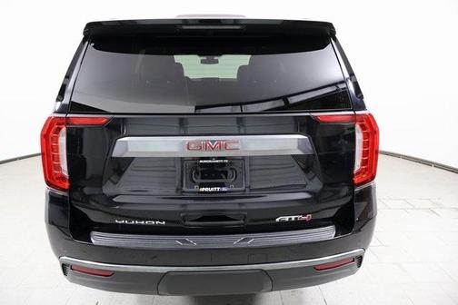 2021 GMC Yukon XL AT4
