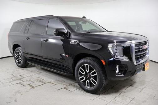 2021 GMC Yukon XL AT4