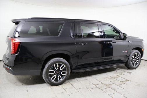 2021 GMC Yukon XL AT4