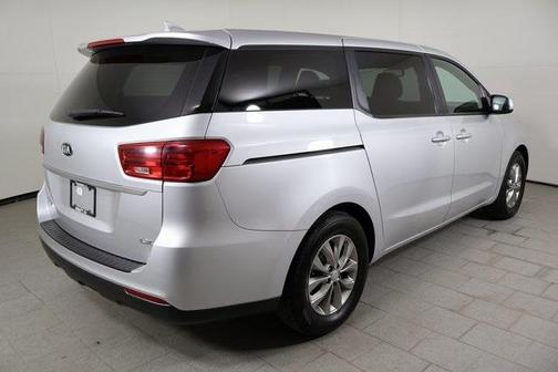 2020 Kia Sedona LX