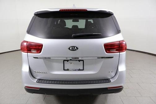 2020 Kia Sedona LX