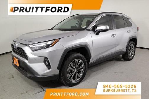 2022 Toyota RAV4 Hybrid XLE Premium