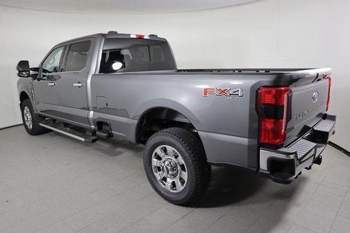 2026 Ford F-350 Lariat Super Duty