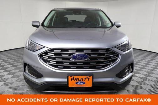 Iconic Silver Metallic 2022 Ford Edge SEL