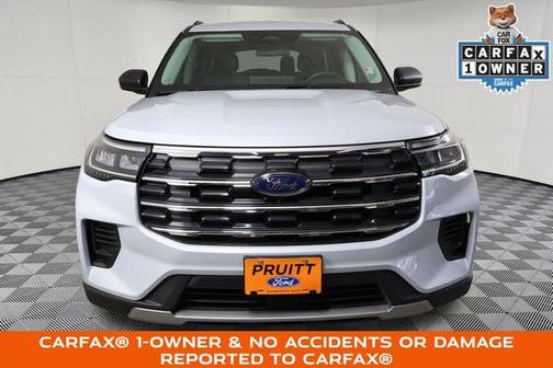 Space White Metallic 2025 Ford Explorer Active