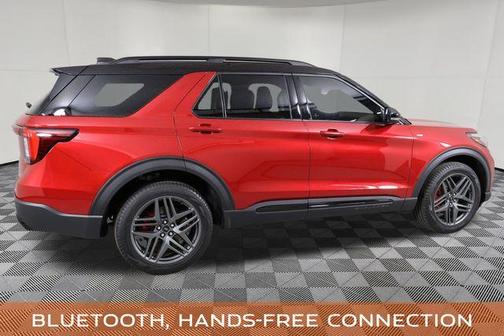 Rapid Red Metallic Tinted Clearcoat 2025 Ford Explorer ST-Line