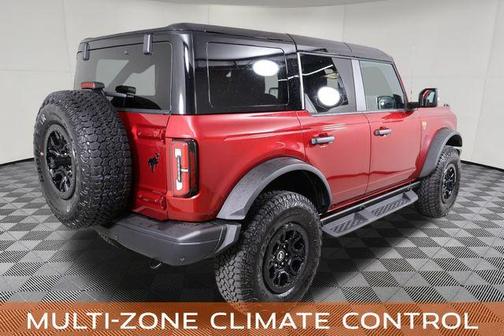 Ruby Red Metallic Tinted Clearcoat 2025 Ford Bronco Badlands