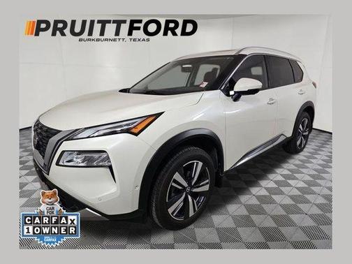 Pearl White Tri-Coat 2021 Nissan Rogue Platinum