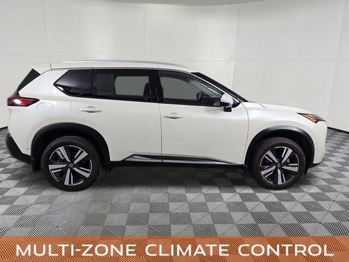 Pearl White Tri-Coat 2021 Nissan Rogue Platinum