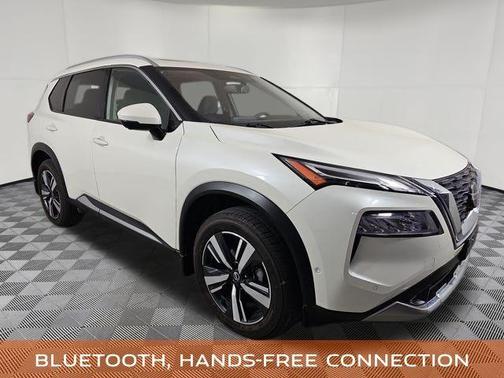 Pearl White Tri-Coat 2021 Nissan Rogue Platinum