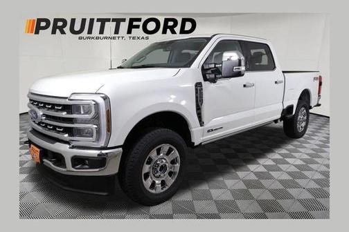 Oxford White 2026 Ford F-250 Lariat