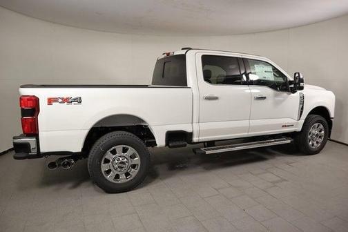 2026 Ford F-350 Lariat Super Duty