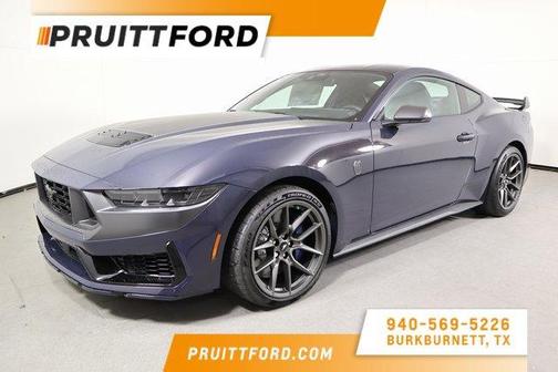 2025 Ford Mustang Dark Horse