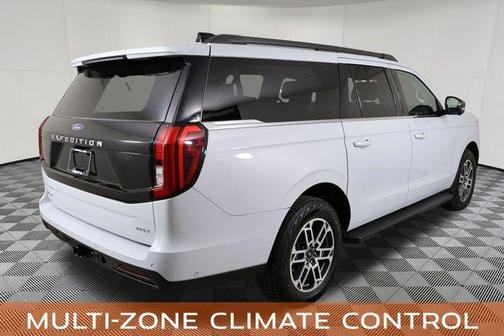 Space Silver 2025 Ford Expedition Max Active