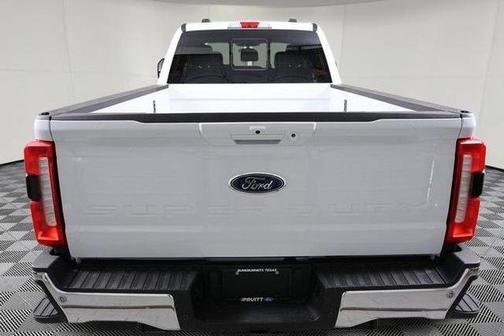2026 Ford F-350 Lariat Super Duty