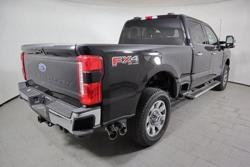 2026 Ford F-350 Lariat Super Duty