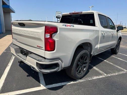 White Sand 2026 Chevrolet Silverado 1500 RST