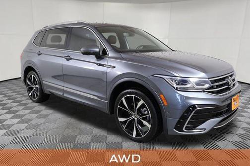 Platinum Gray Metallic 2022 Volkswagen Tiguan 2.0T SEL R-Line
