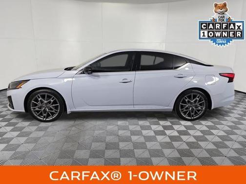 2024 Nissan Altima 2.0 SR