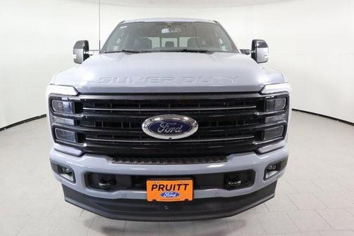 2025 Ford F-250 Platinum