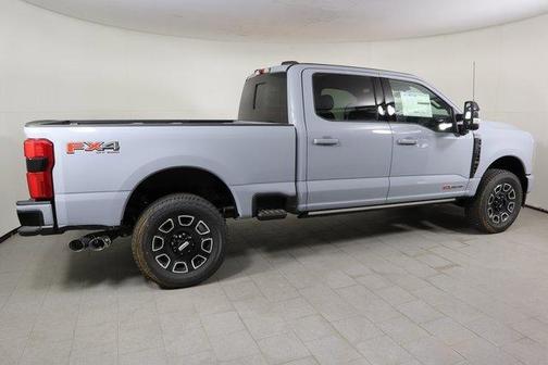 2025 Ford F-250 Platinum