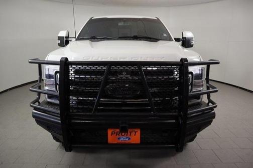 2022 Ford F-350 Lariat Super Duty
