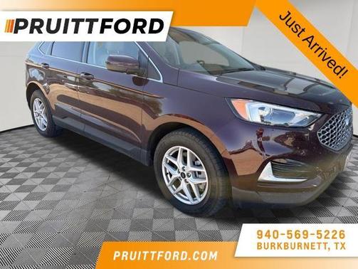 Burgundy Velvet Metallic Tinted Clearcoat 2024 Ford Edge SEL