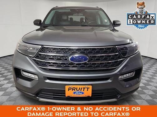 Carbonized Gray Metallic 2022 Ford Explorer XLT