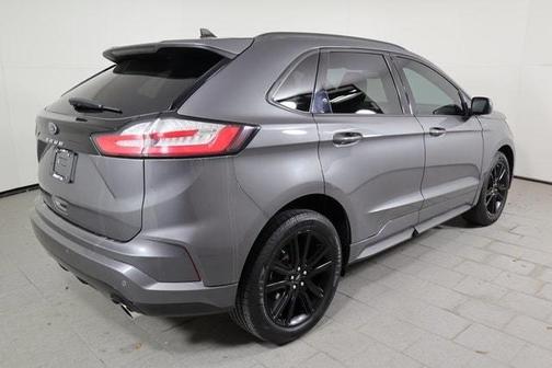 2021 Ford Edge ST Line