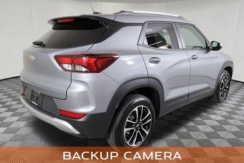 Sterling Gray Metallic 2025 Chevrolet Trailblazer LT